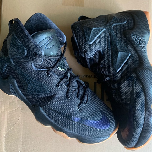 lebron 13 black gum